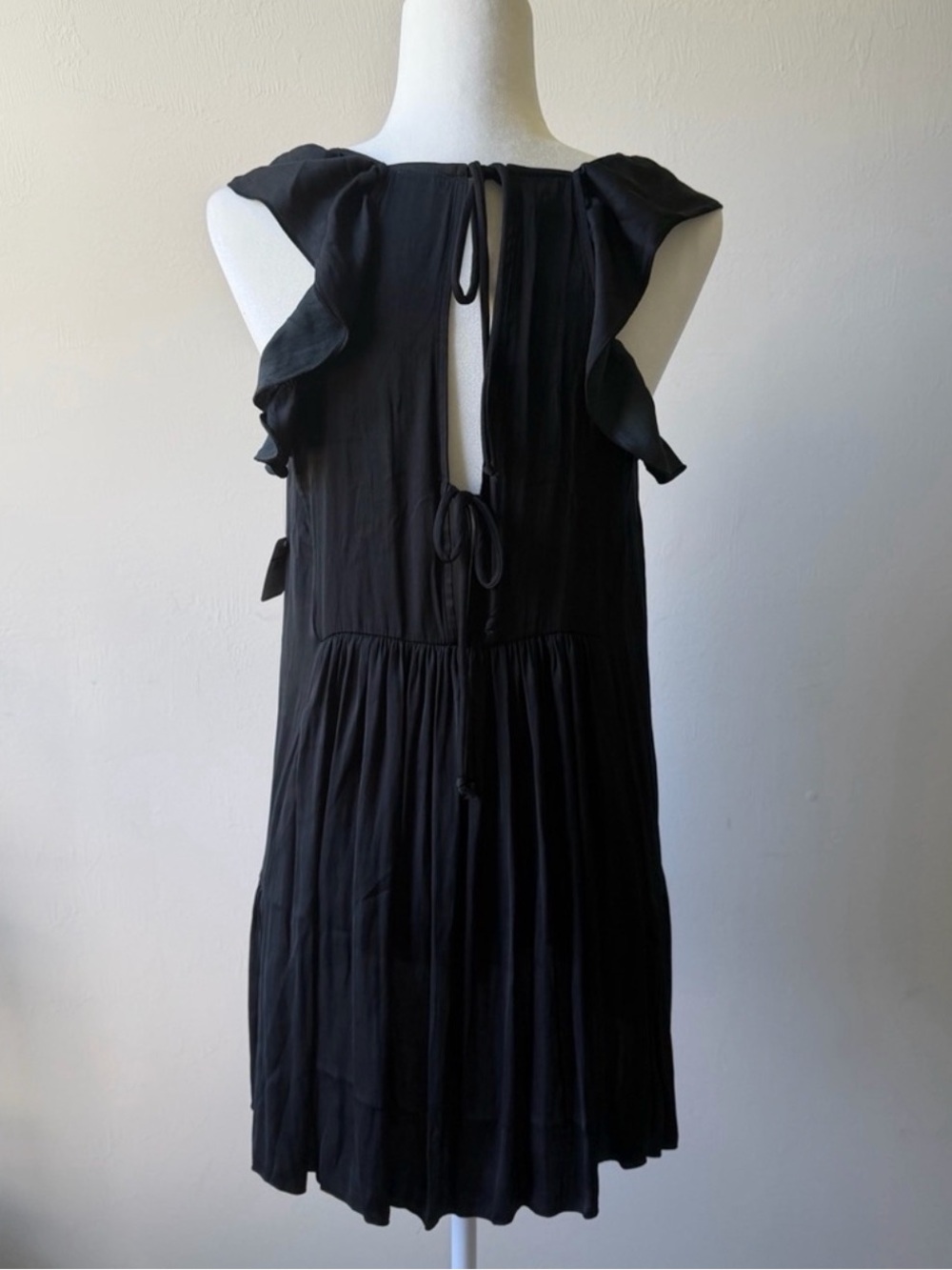 FREE PEOPLE Want Your Love Mini Dress Black Ruffle Boho Babydoll Size XS NWT - Picture 6 of 16